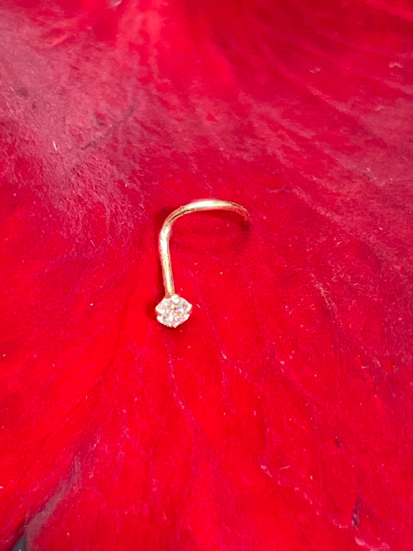 2mm Natural .02CT F VS Round Diamond 14K Yellow Gold Cuved Nose Stud